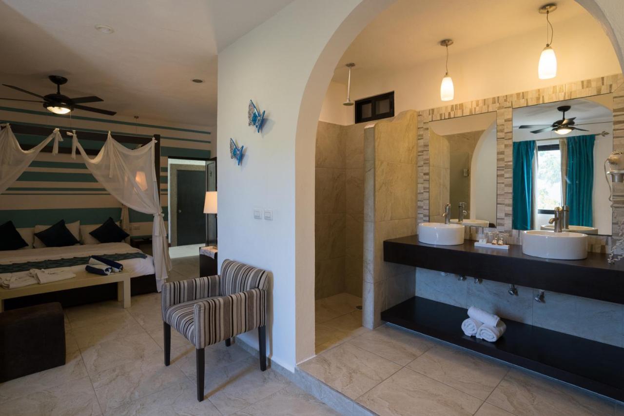 Mariposa Boutique - 5th Avenue Playa del Carmen