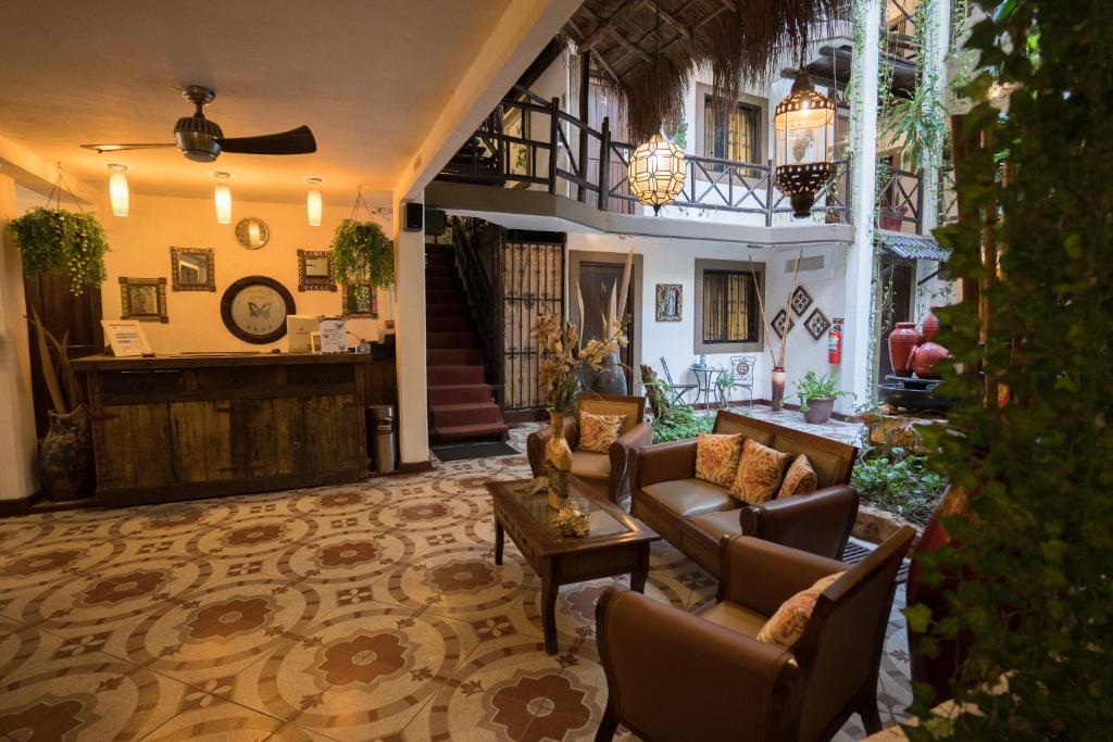 Mariposa Boutique - 5th Avenue Hotel