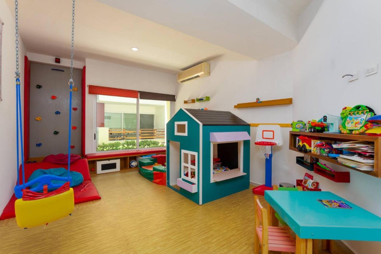 Affordable 1 Bedroom For Families - Near 5th Apartment *