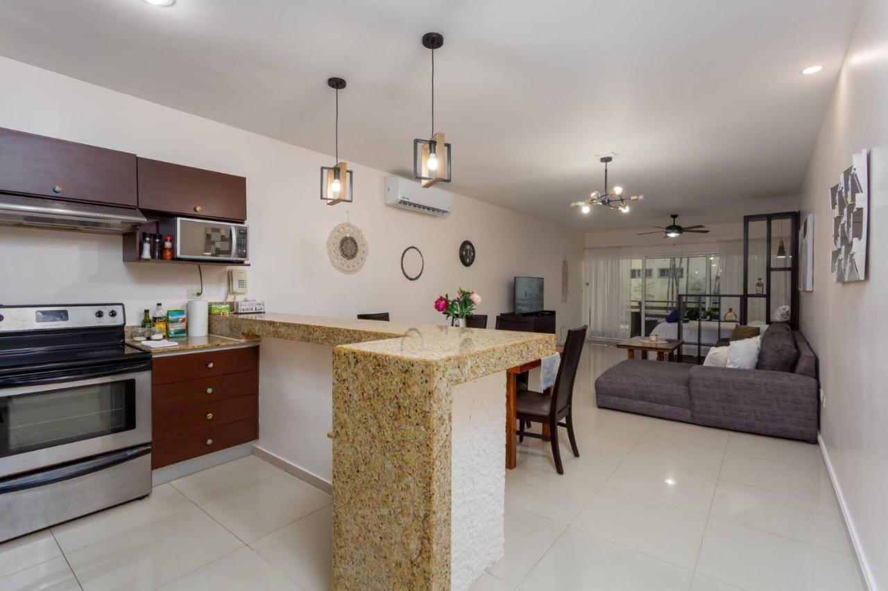 Affordable 1 Bedroom For Families - Near 5th