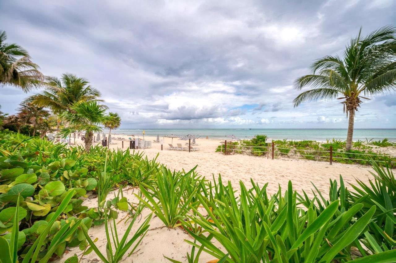 Stunning Ocean Front By Boutique Appartement Playa del Carmen