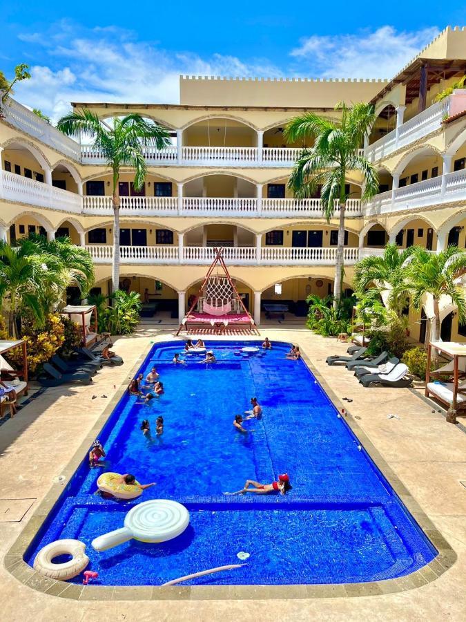We Playa * Playa del Carmen