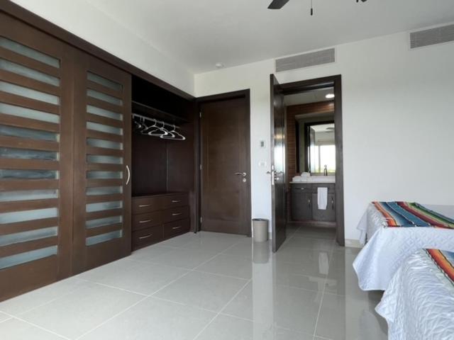 Paradise Villa. Amazing Ocean View Apartment. Apartamento
