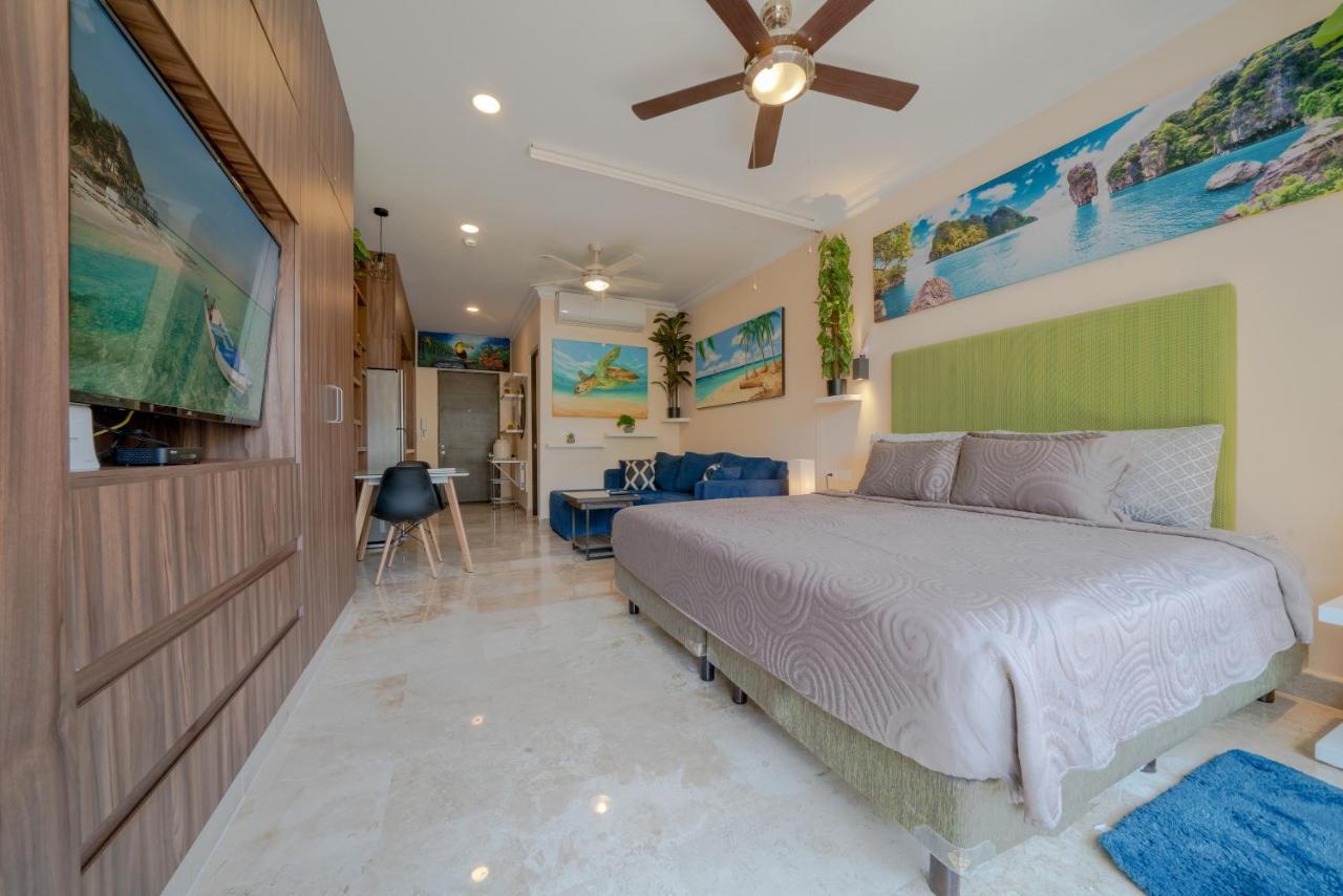 Caribbean Dreams - Stylish & Only 2 Blocks To The - At Bahay *