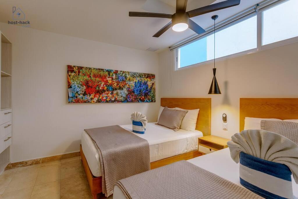 Danzamar 4, 5 Blocks Away From Playa Pelicanos