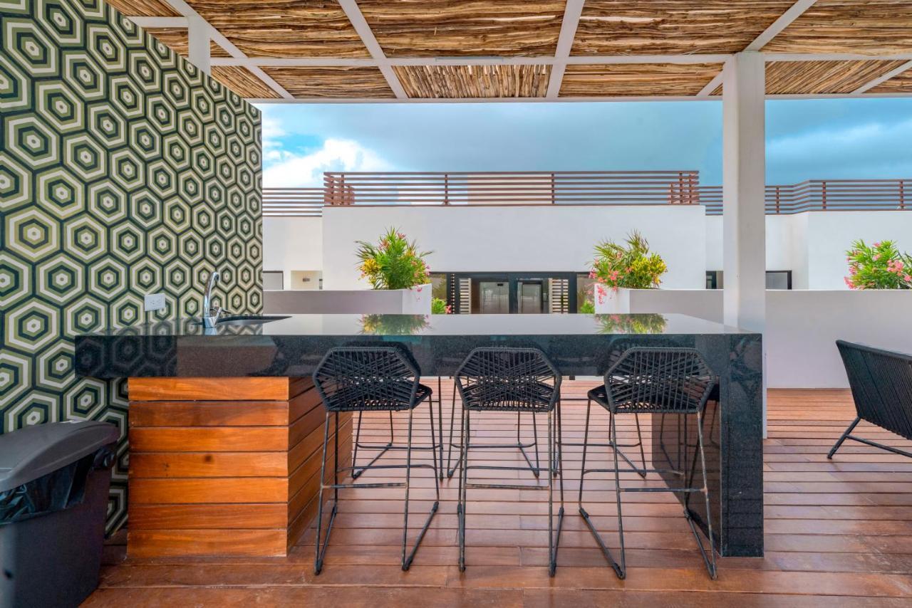 Caribbean Dreams - Stylish & Only 2 Blocks To The - At Bahay Apartment *