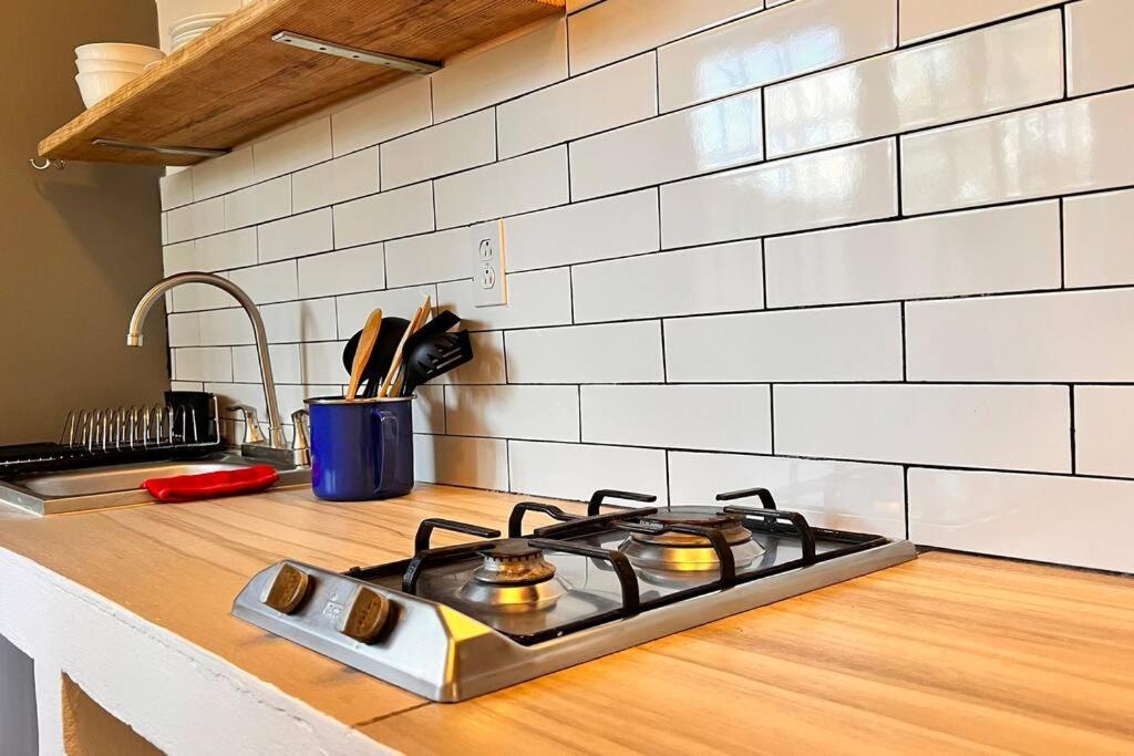 Beautiful & Cozy With Pool / Apartment *