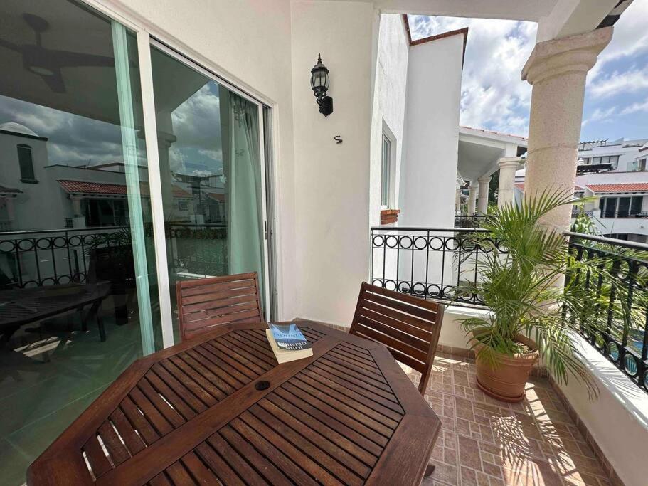 G302 - Perfectly Located Penthouse With Heated Pool! * Playa del Carmen