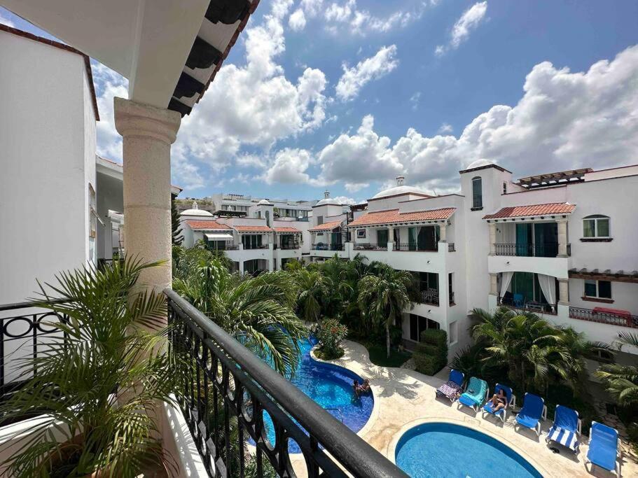 Appartement G302 - Perfectly Located Penthouse With Heated Pool! *