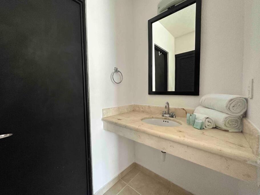 Appartement G302 - Perfectly Located Penthouse With Heated Pool! Playa del Carmen