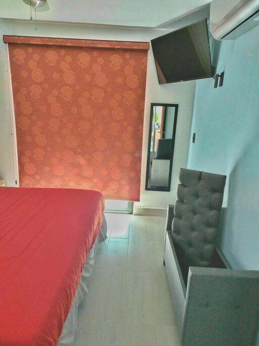 Apartment Vip! Pent-house With Your Private Pool & Chairs 2 Bedrooms *