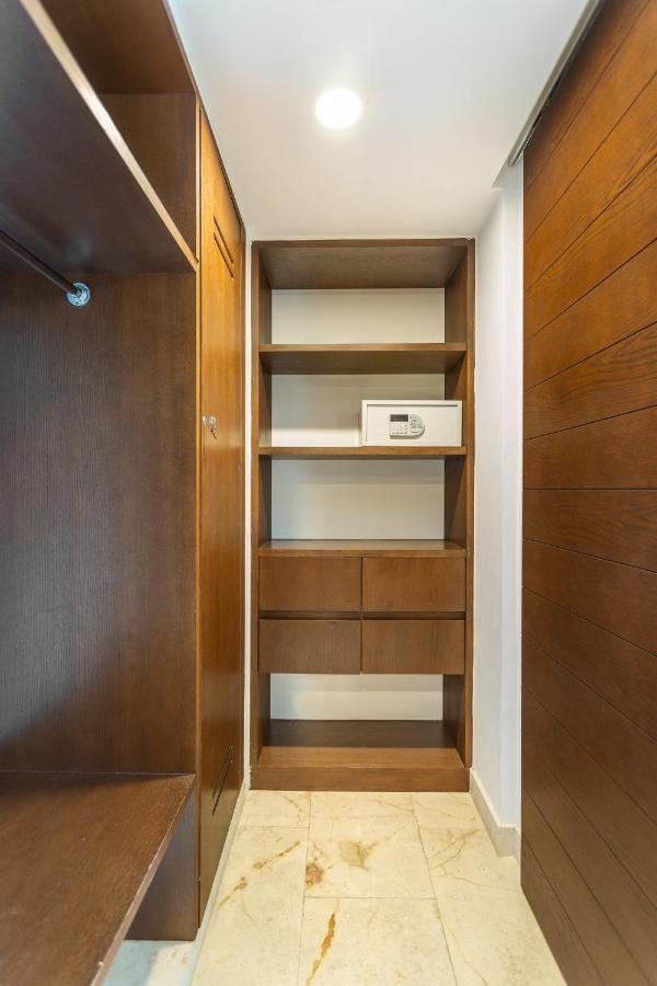 Centrally Deparment Apartment *