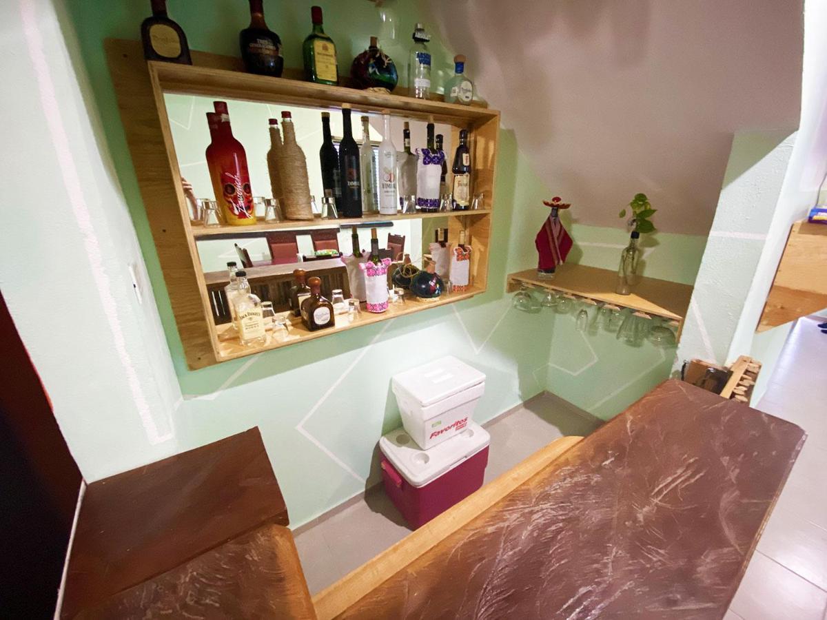 Casa Mexicana Amplia Con Seguridad, Alberca Y Parking Ferienhaus