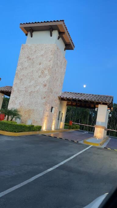 Valentina Iii; Departamento Entero Con Amenidades Apartamento *
