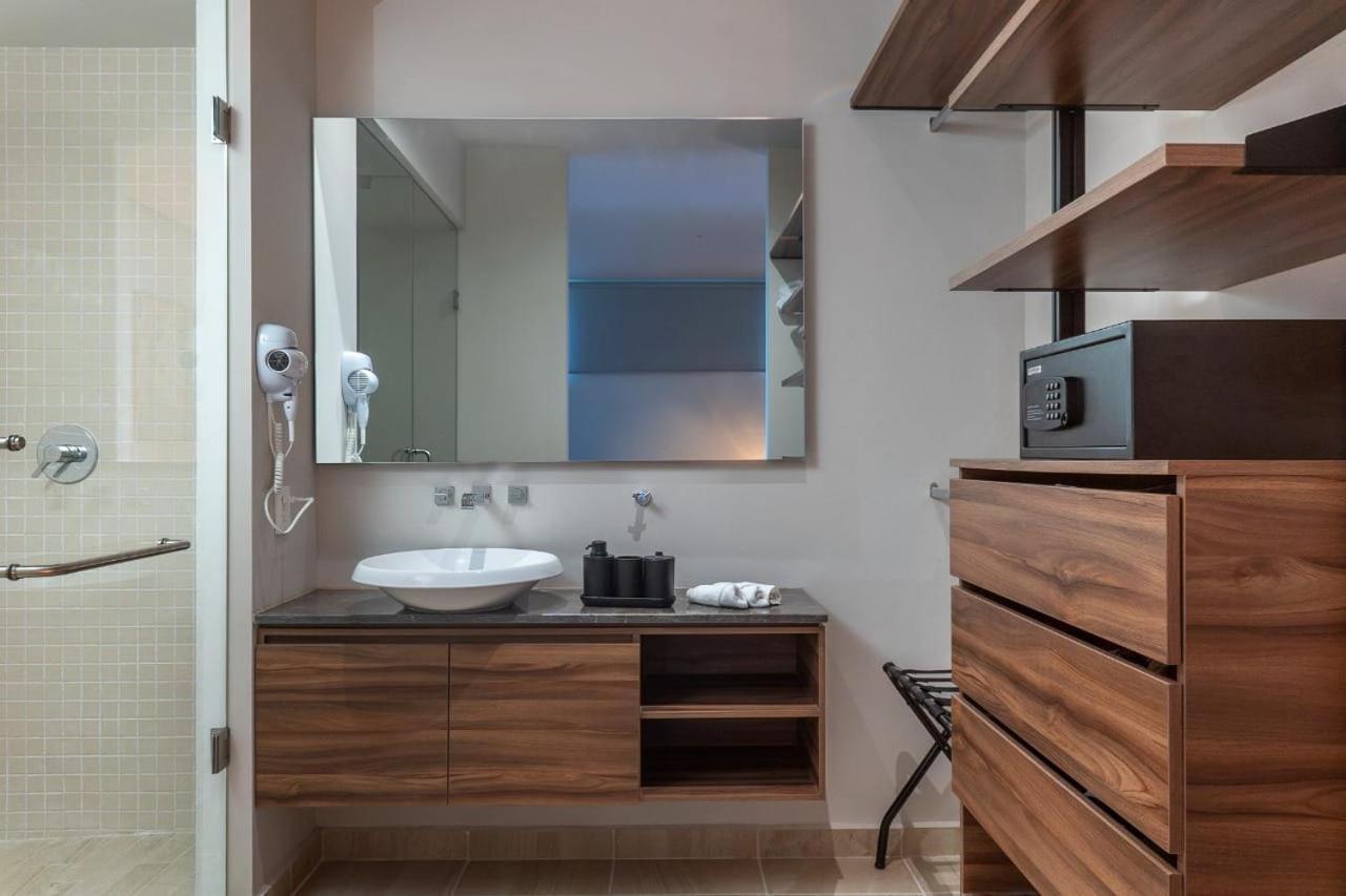 Increible Departamento De Una Recamara Con Alberca Infinita Y Roofop