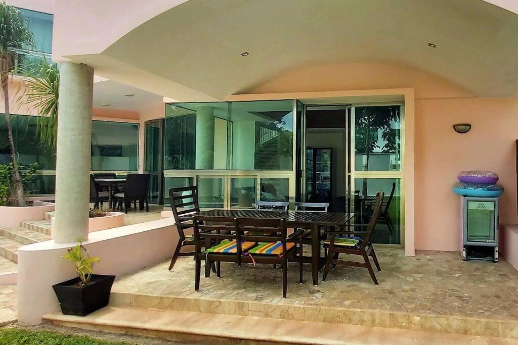 Deluxe Jakuzzy Alberca Villa
