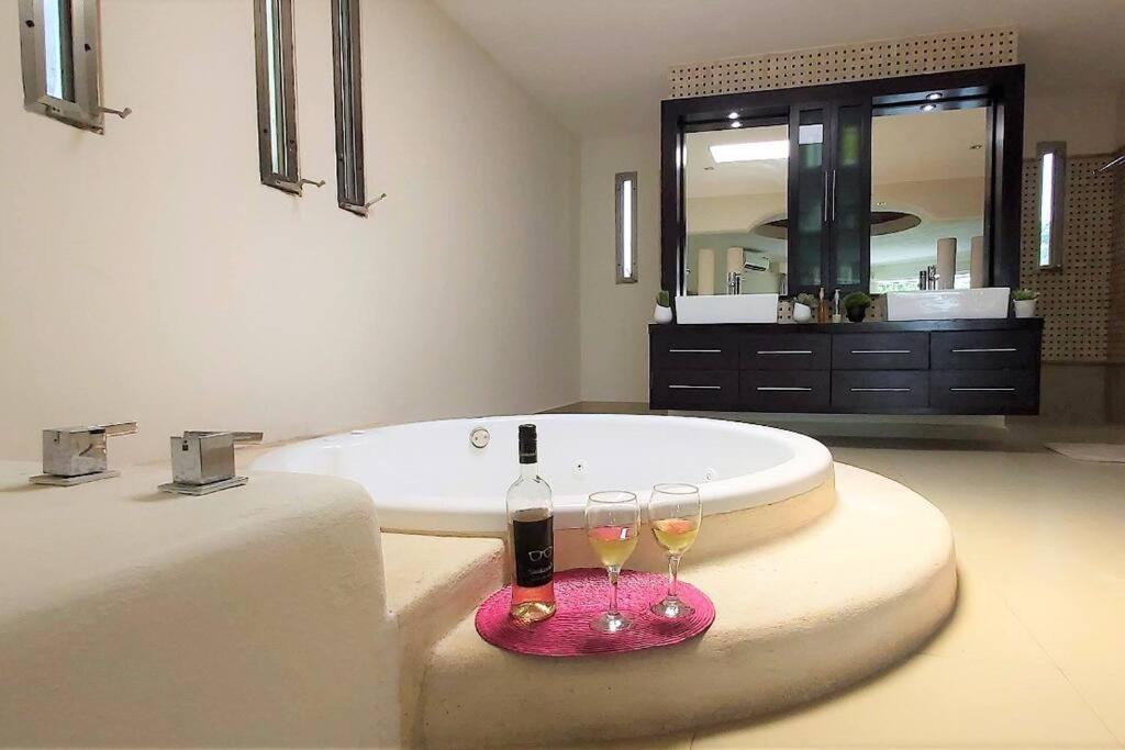 Villa Deluxe Jakuzzy Alberca *