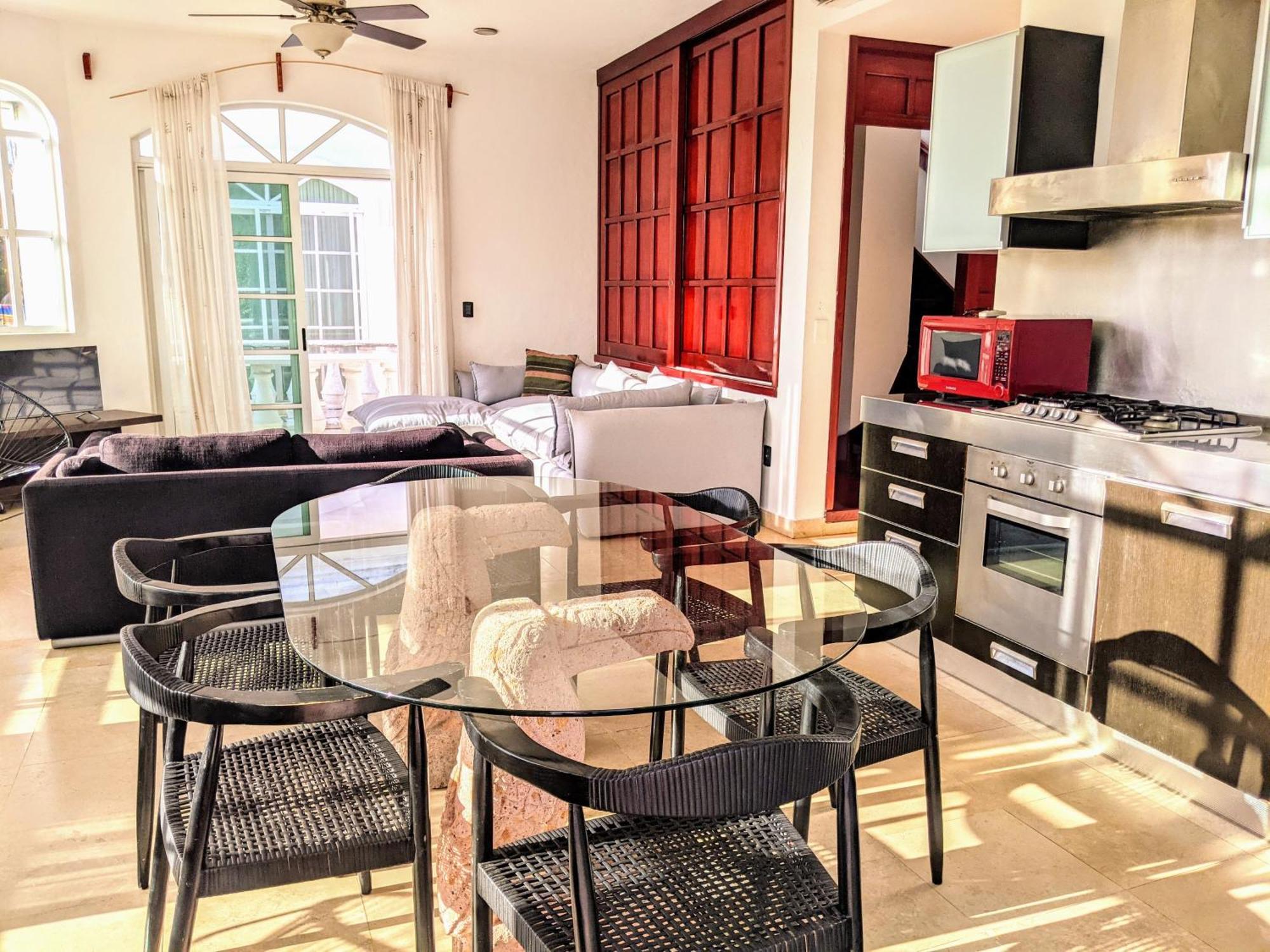 Castillo Playacar Fase 1 9br 3kitchen Pool Walk To 5th Ave 25max *