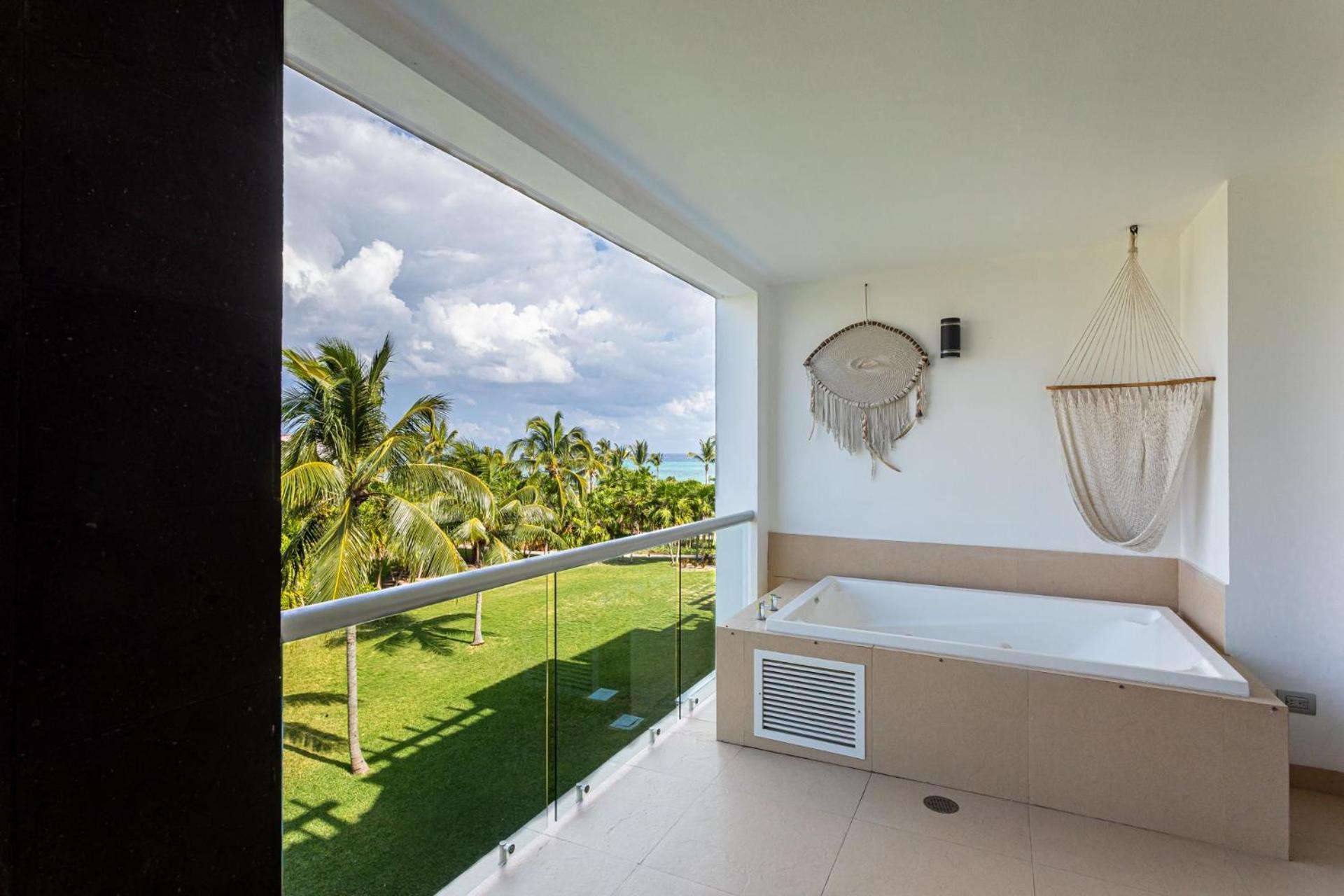 New !! Casa Miramar Ocean View 325 S Apts Apartment *