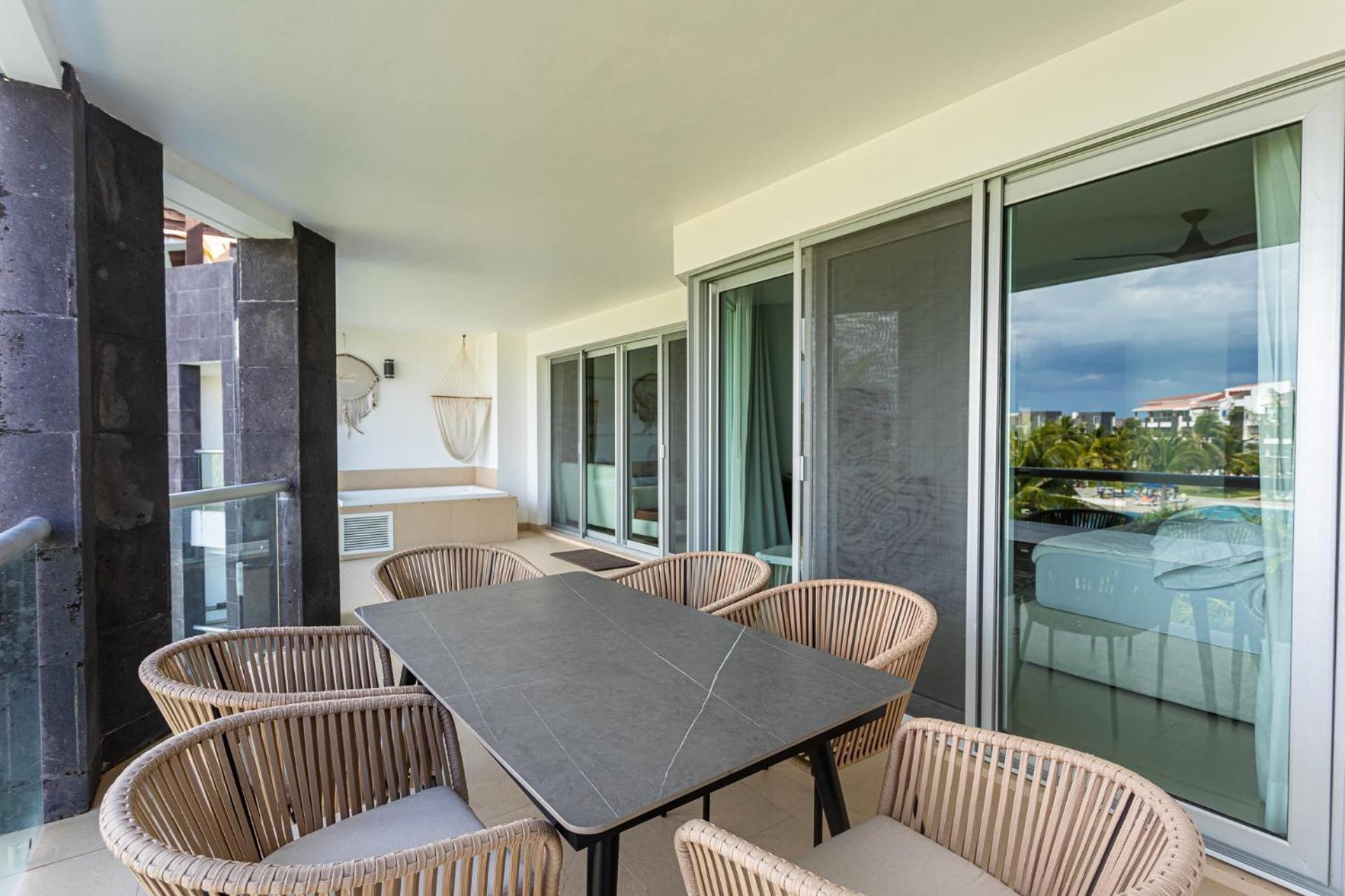 New !! Casa Miramar Ocean View 325 S Apts Apartment