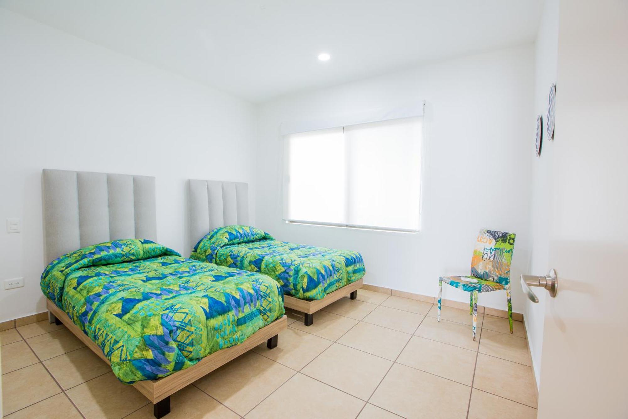 Best And Penthouses With Jacuzzi Pool In Pdc! *
