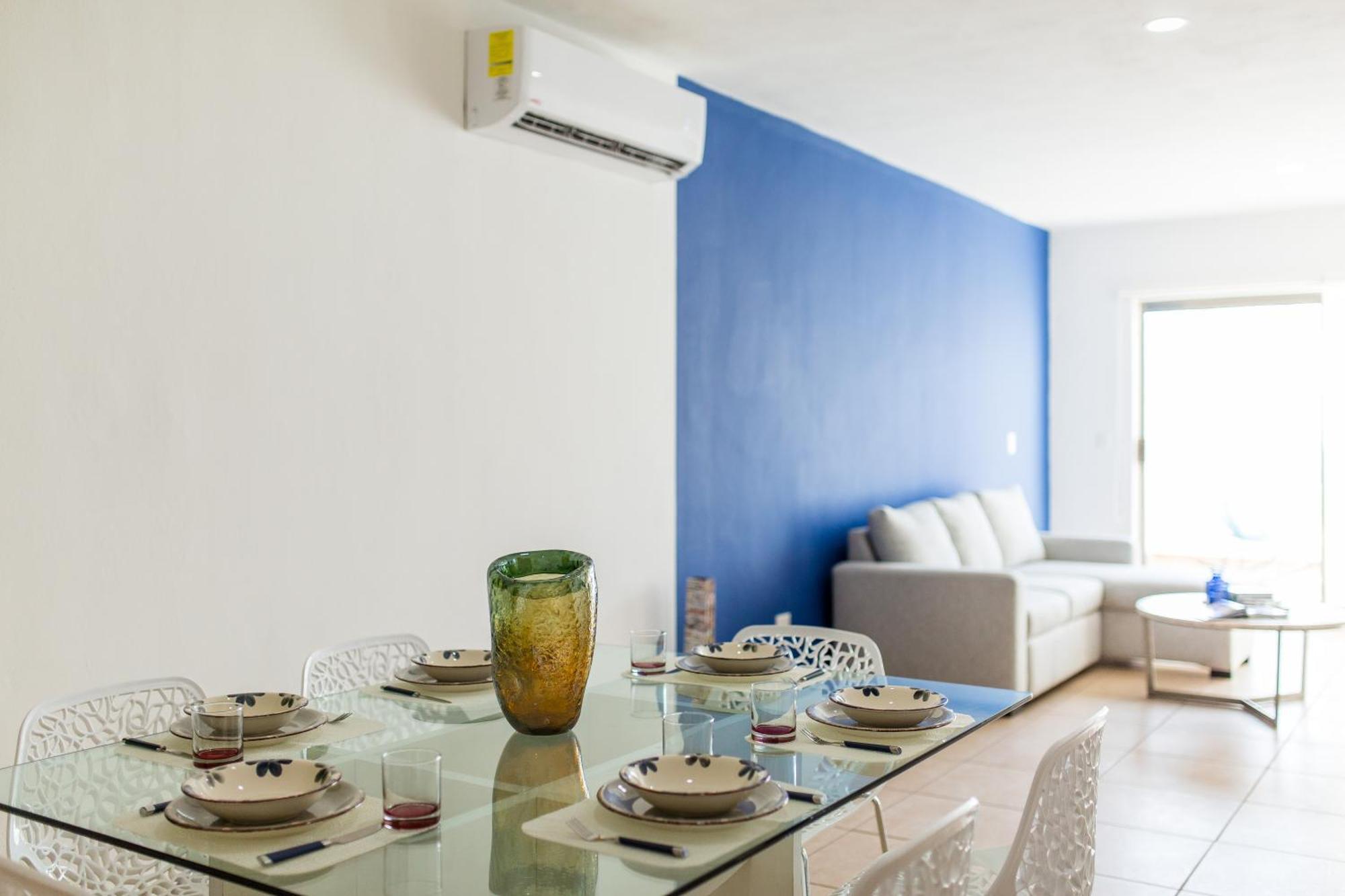 Best And Penthouses With Jacuzzi Pool In Pdc!