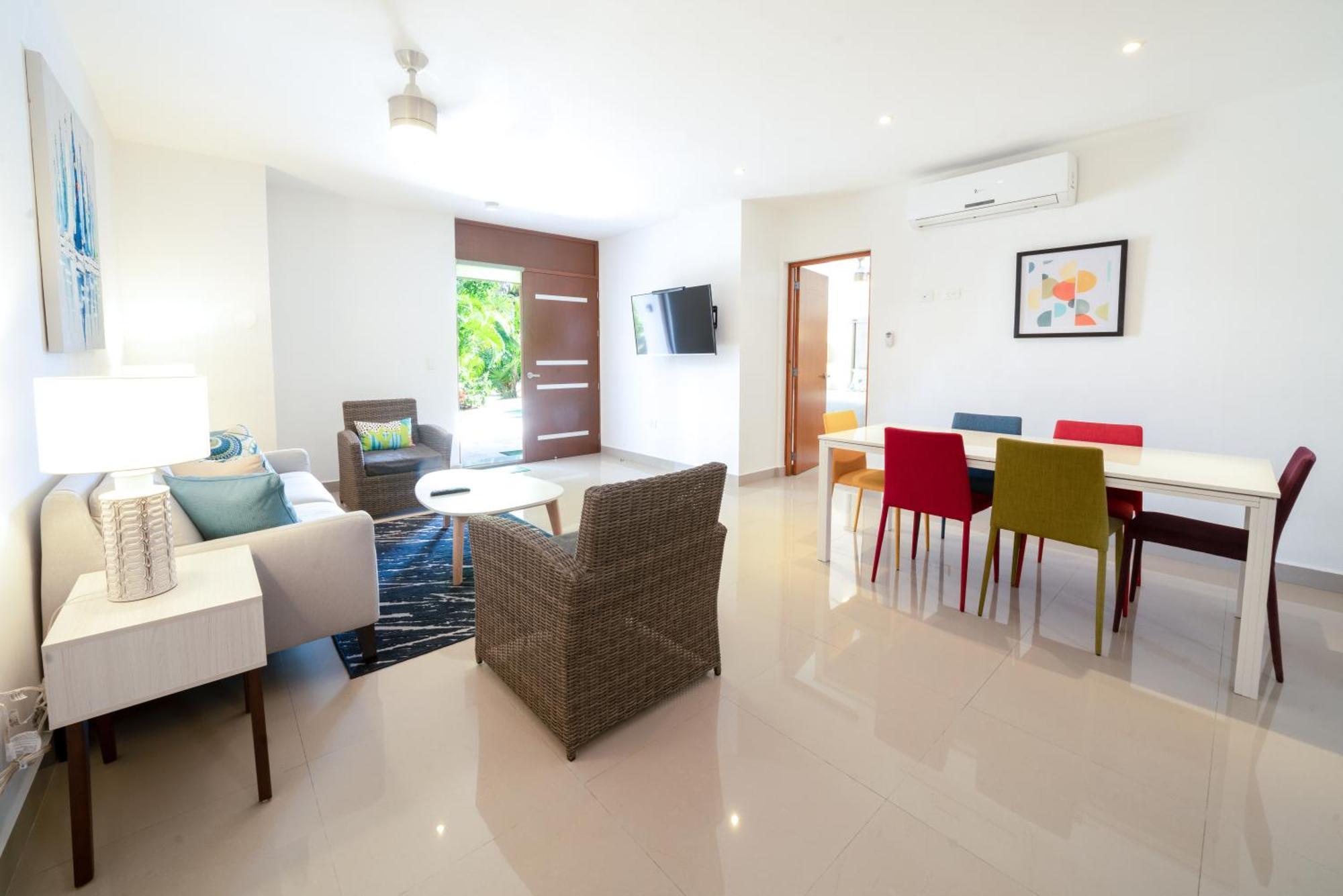2 Bedroom With Pool - At El Cielo Residencial, Atsi Apartment