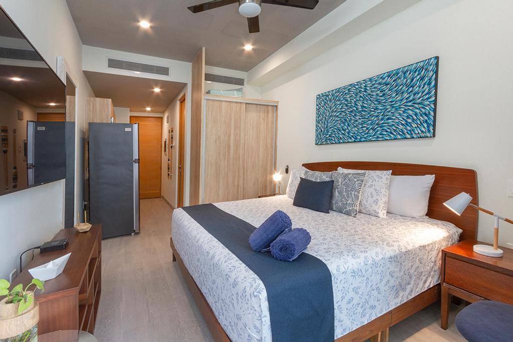 The Boat Apartment *
