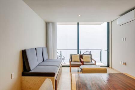 Oceanview Roof Pool With Speakeasy Cafe And Gym Parking Apartment *