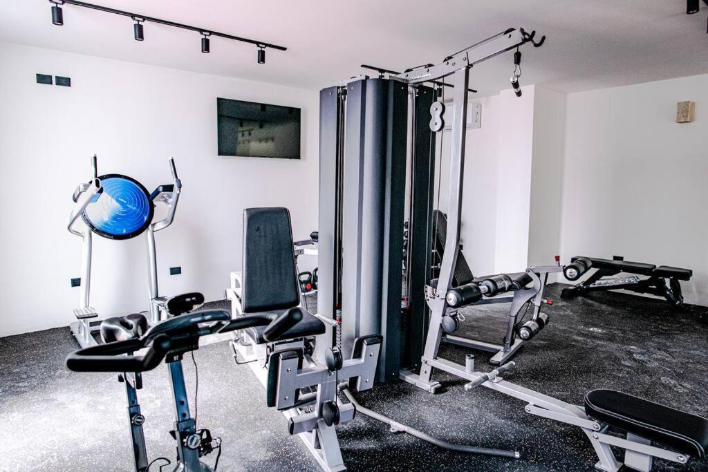 Apartment Ocean View Studio, Rooftop Pool, Steps From Hyatt Playa del Carmen
