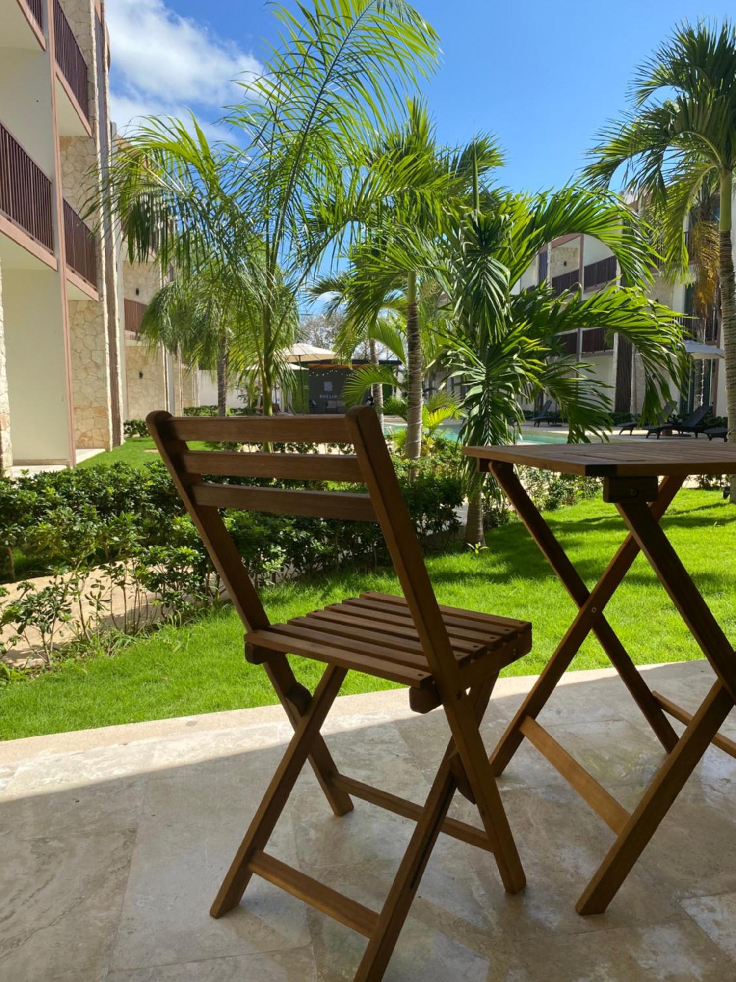Apartment Cozy Poolside