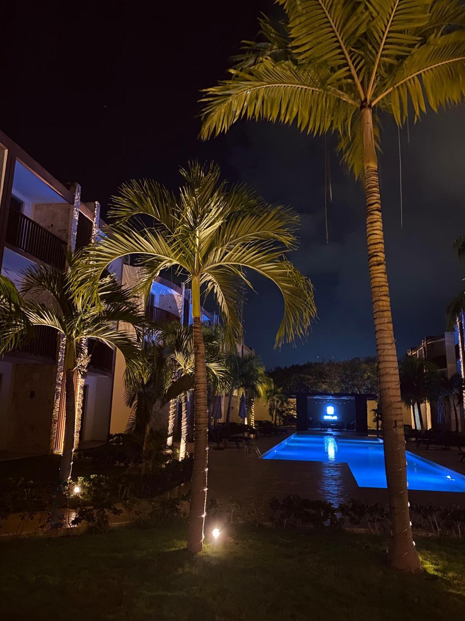 Cozy Poolside