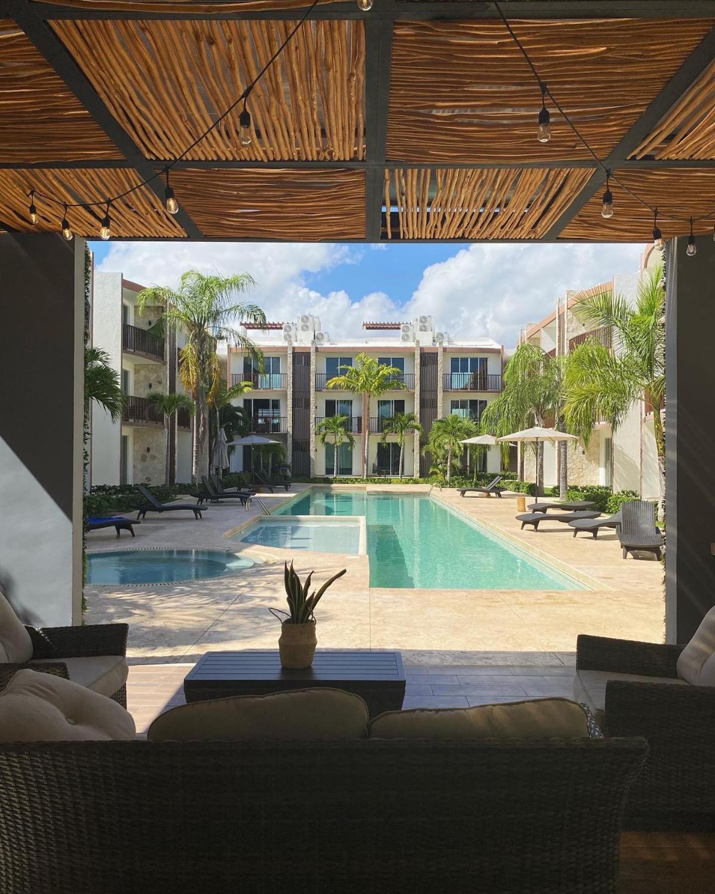 Apartment Cozy Poolside *