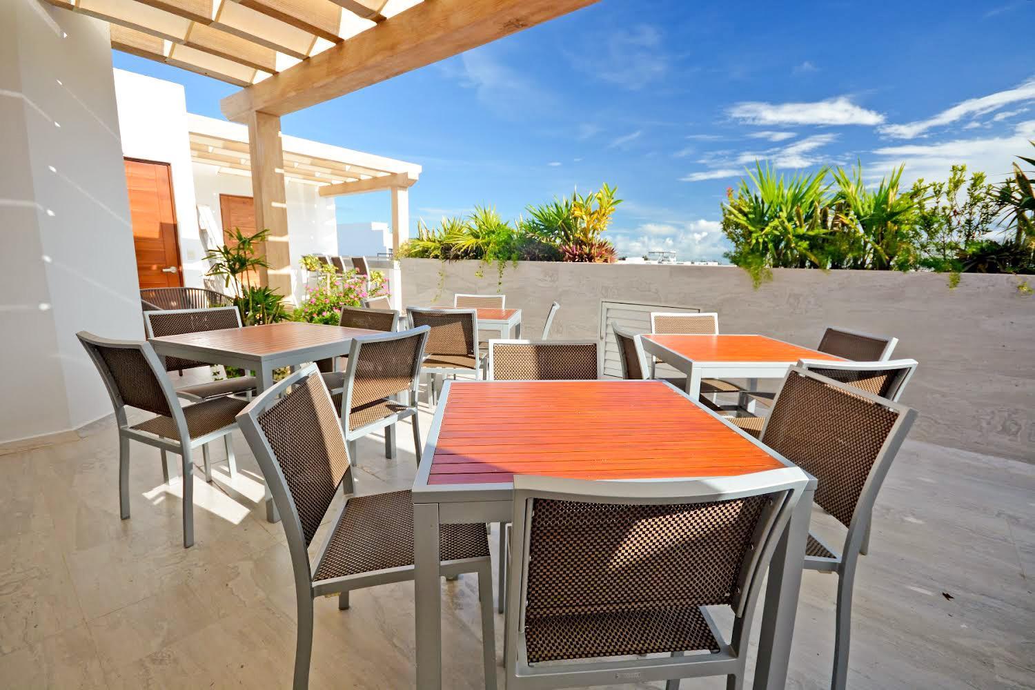 1br Steps From The Beach! Apartment *
