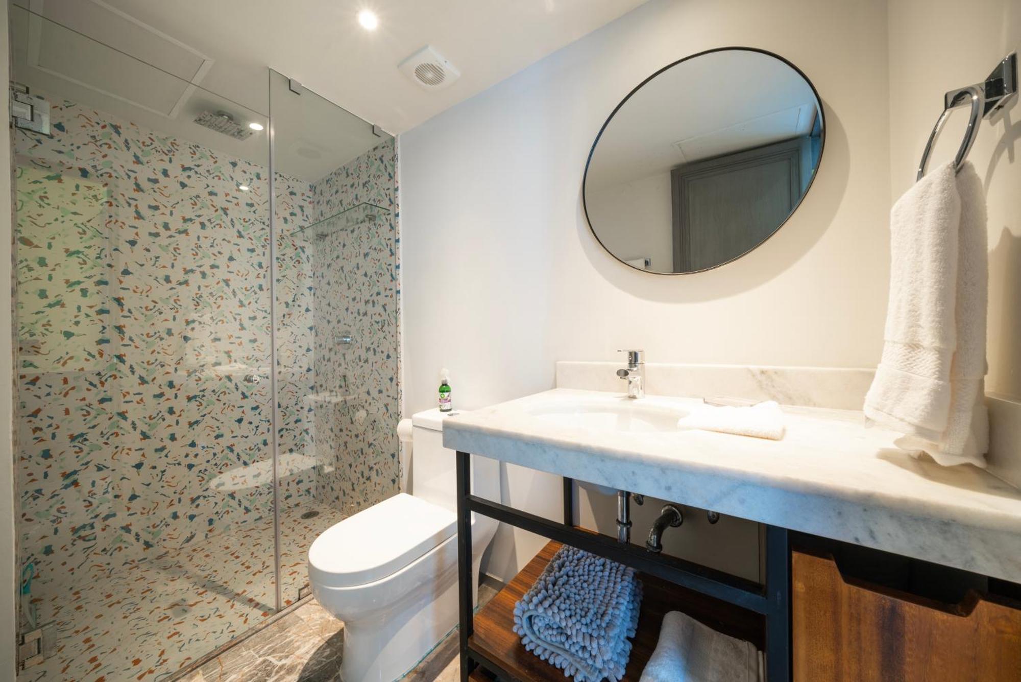 Apartment Beautiful Ocean View 2 Bedroom - Singular Joy Residences - Joy *
