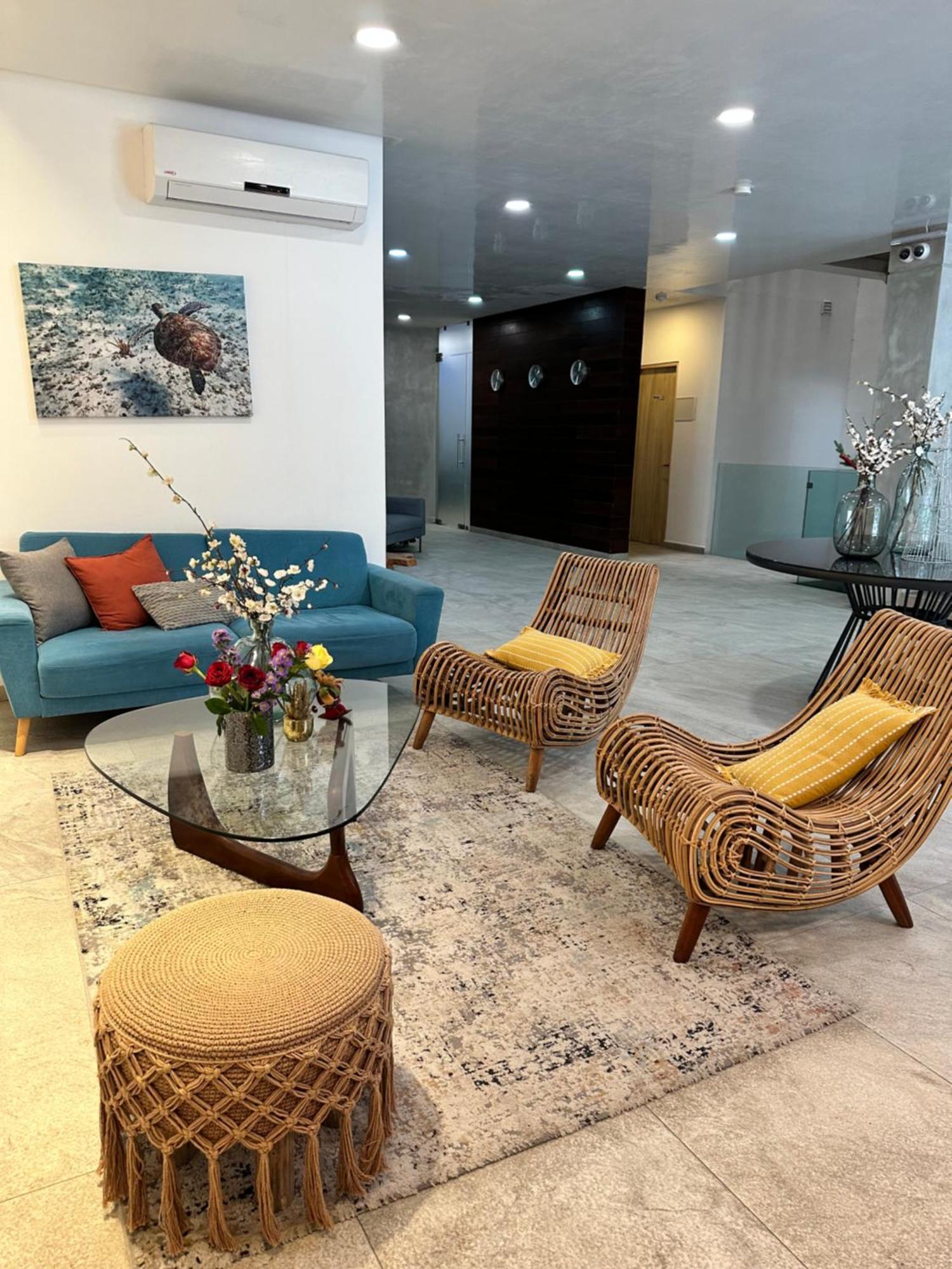 Departamento 5th Av - Cerca De La Playa & Rooftop Pool Appartement *