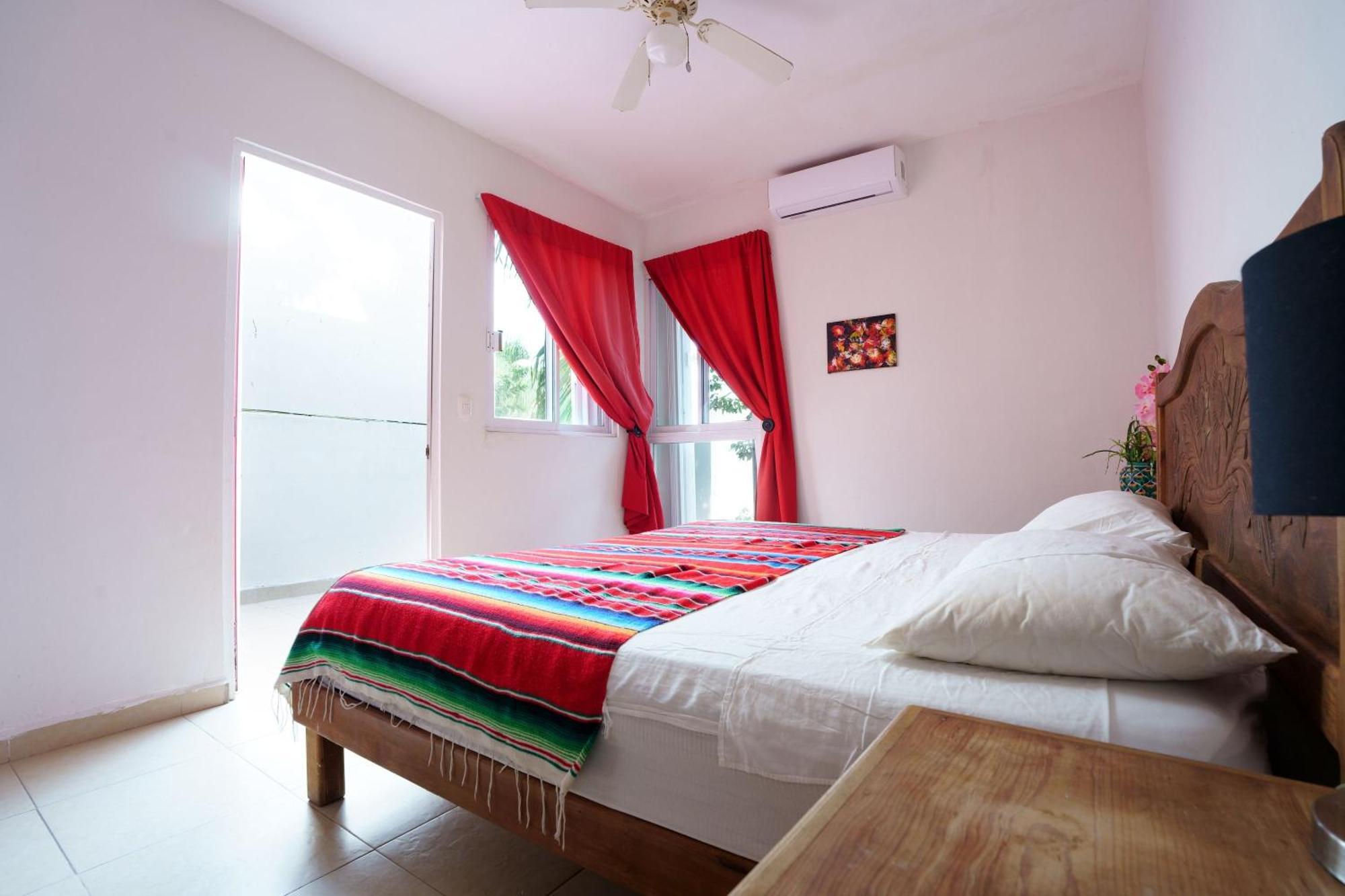 Holiday home Casa De Colores *