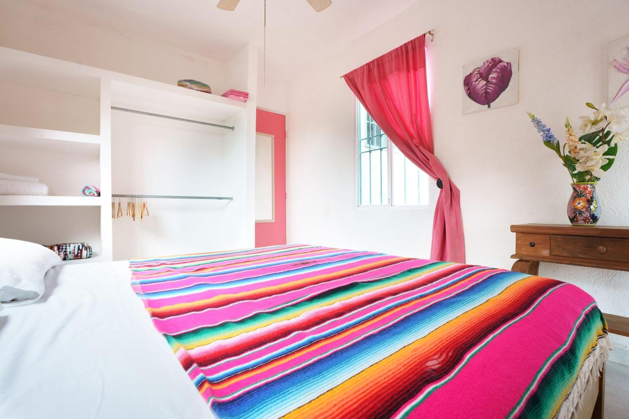 Casa De Colores