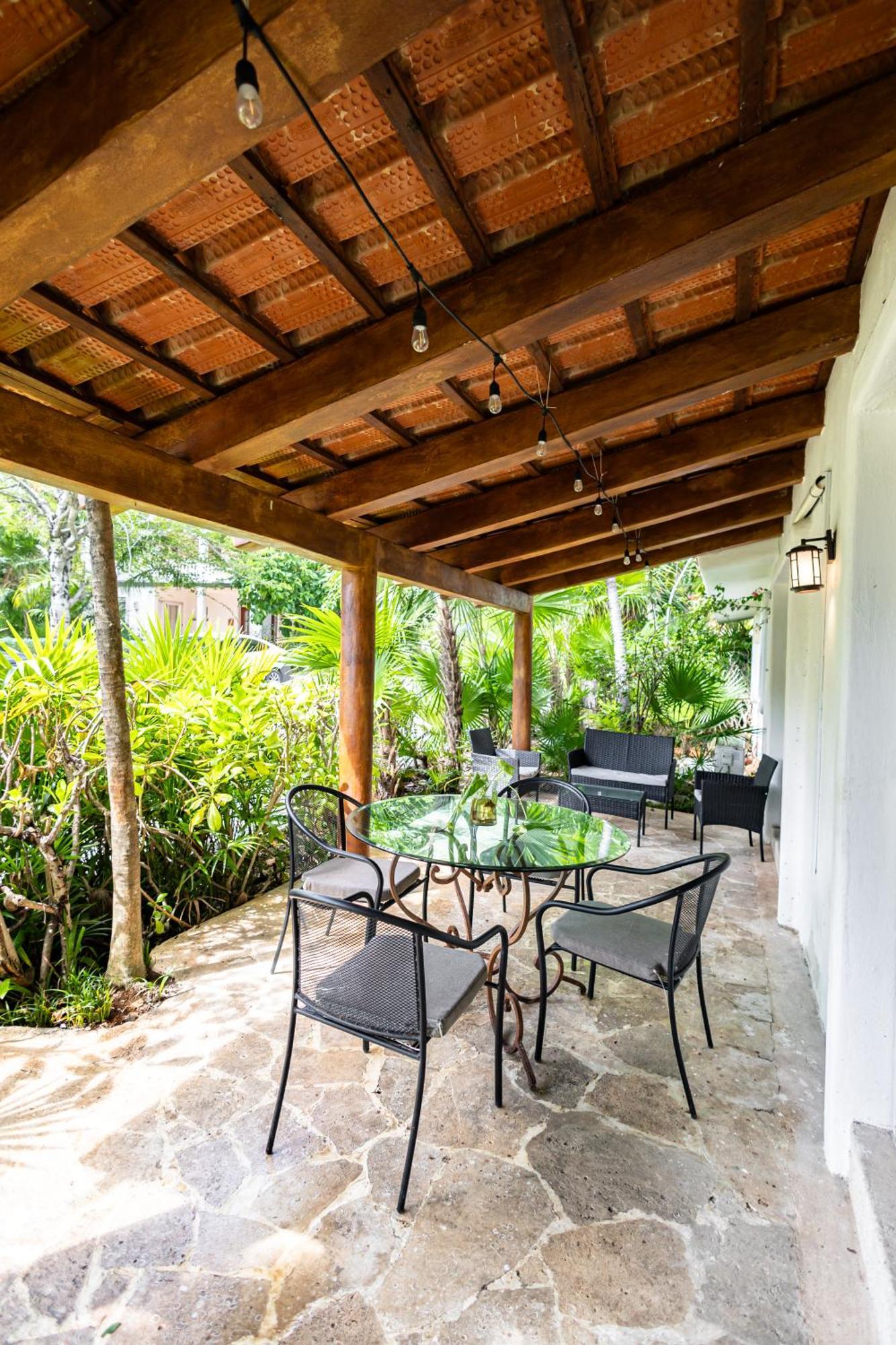 Xaguar By Playasky Vakantiehuis *