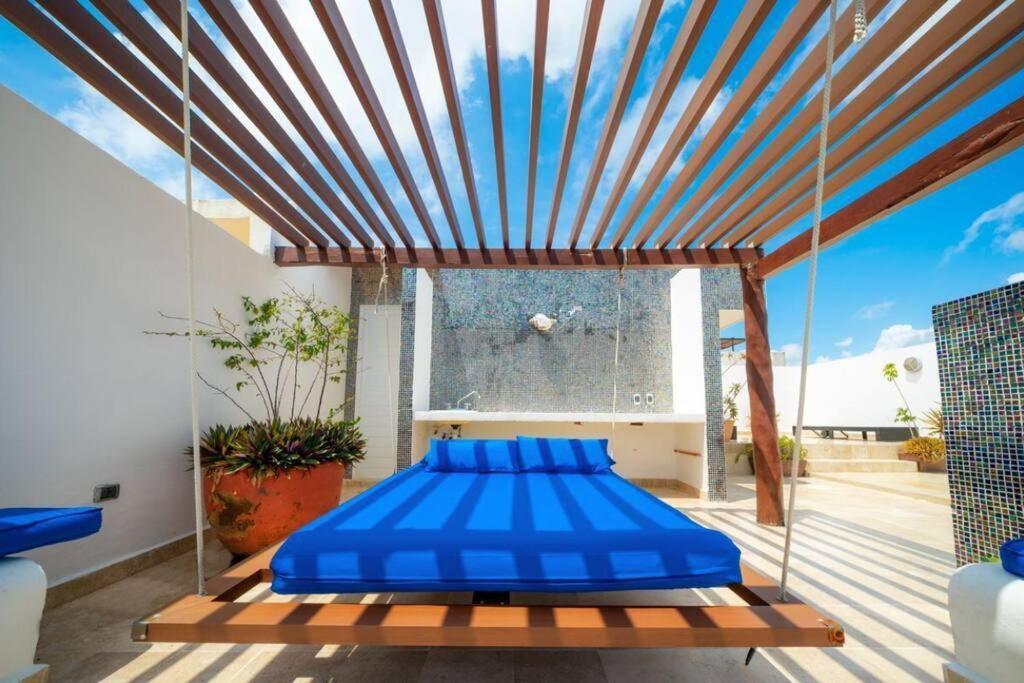 Spacious & Serene Penthouse With Rooftop, Jungle Views, Prime Location Steps To & 5th Ave Apartment Playa del Carmen