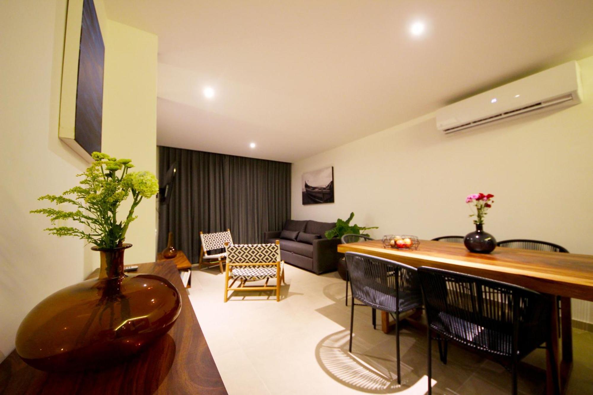 Apartment Near The Beach, Rooftop, Pool, Sea View. *