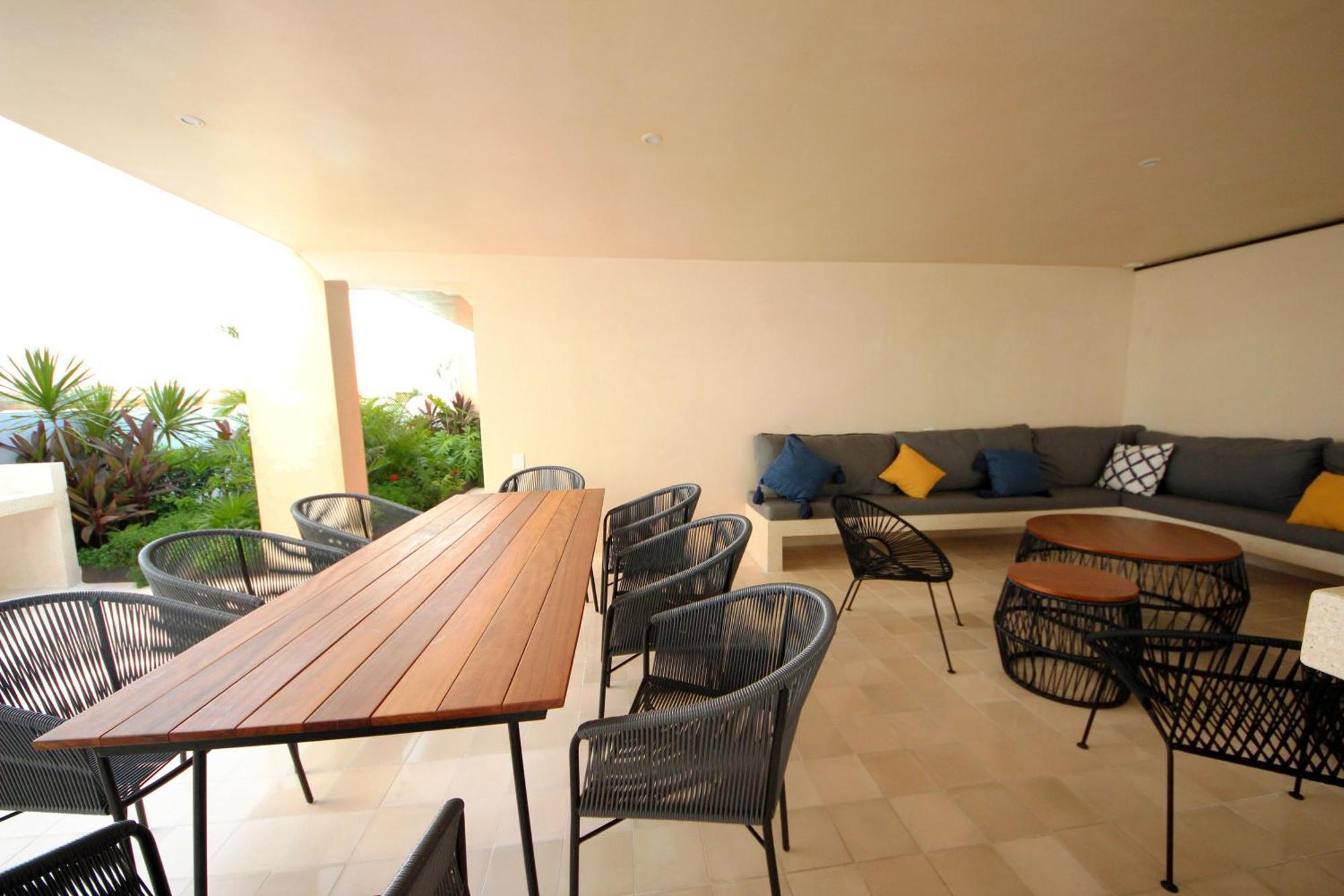 Near The Beach, Rooftop, Pool, Sea View. Apartment *