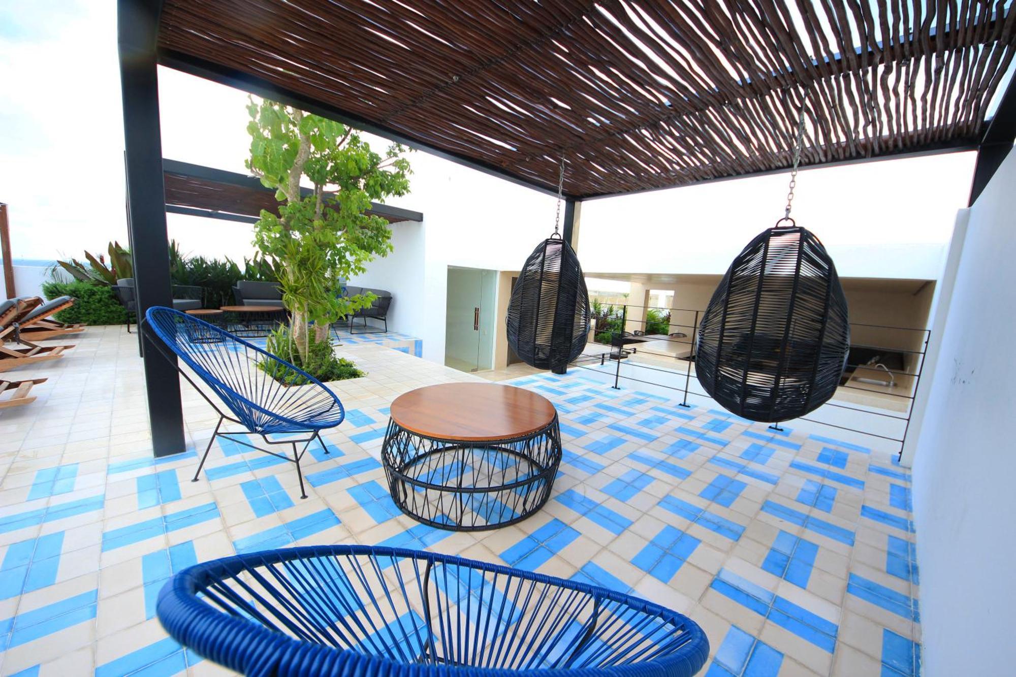 Near The Beach, Rooftop, Pool, Sea View. Apartment Playa del Carmen