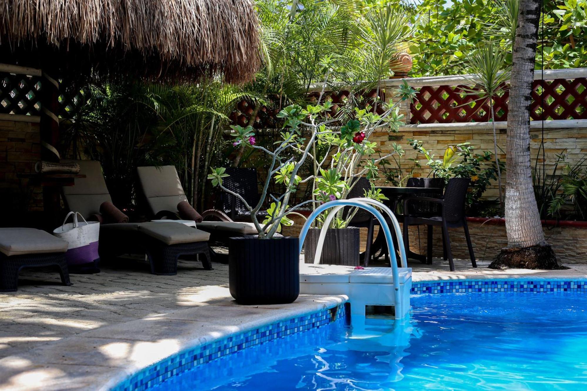 Cocos Adults Only Hotel 3*
