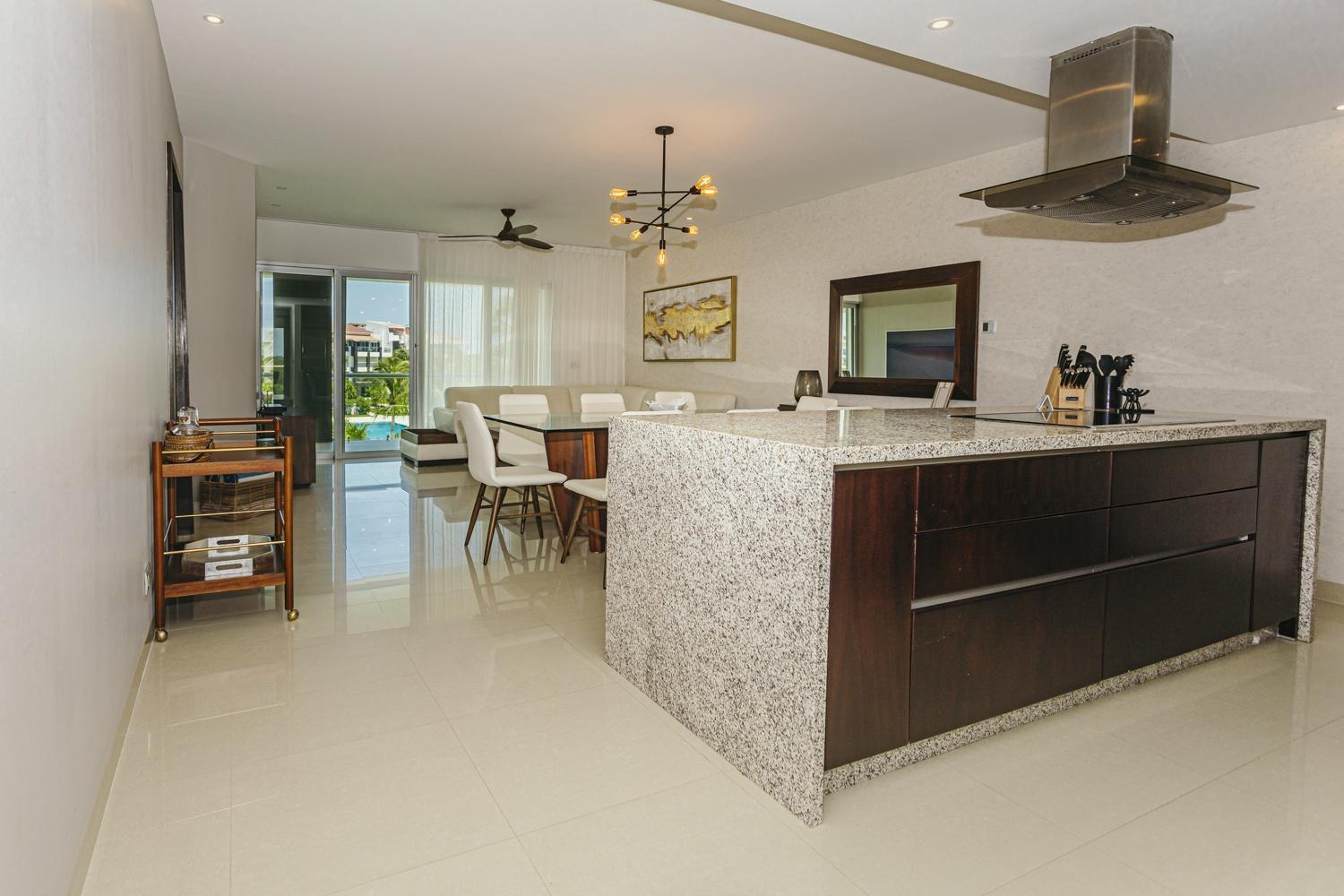 New !! Casa Miramar Ocean View 325 S Apts