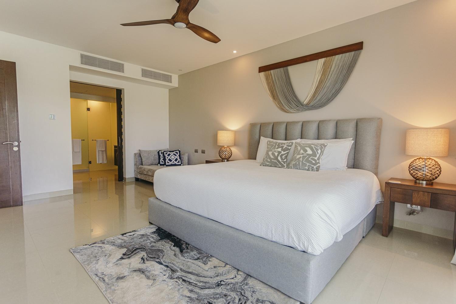 Apartment New !! Casa Miramar Ocean View 325 S Apts *