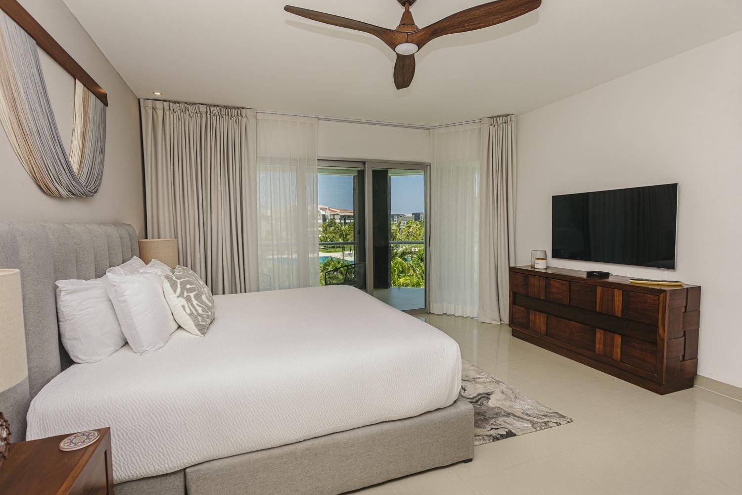 New !! Casa Miramar Ocean View 325 S Apts Apartment *