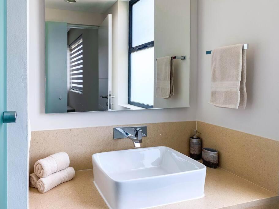 New Offer With Roof Pool