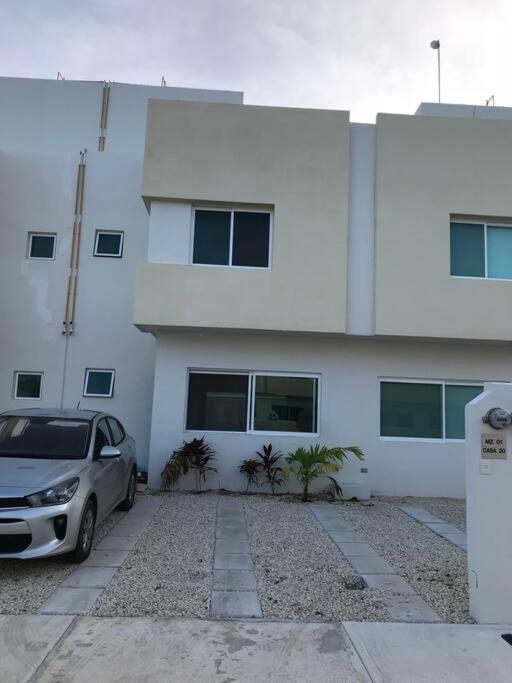 Casa En Albercas Estacionamientos Сasa de vacaciones Playa del Carmen