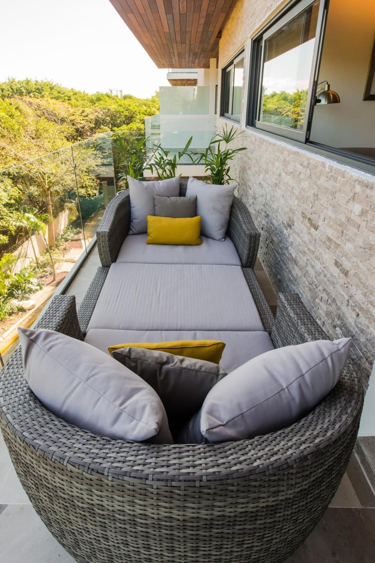 With Private Jacuzzi And Shared Ocean View Roof Pool Ferienhaus